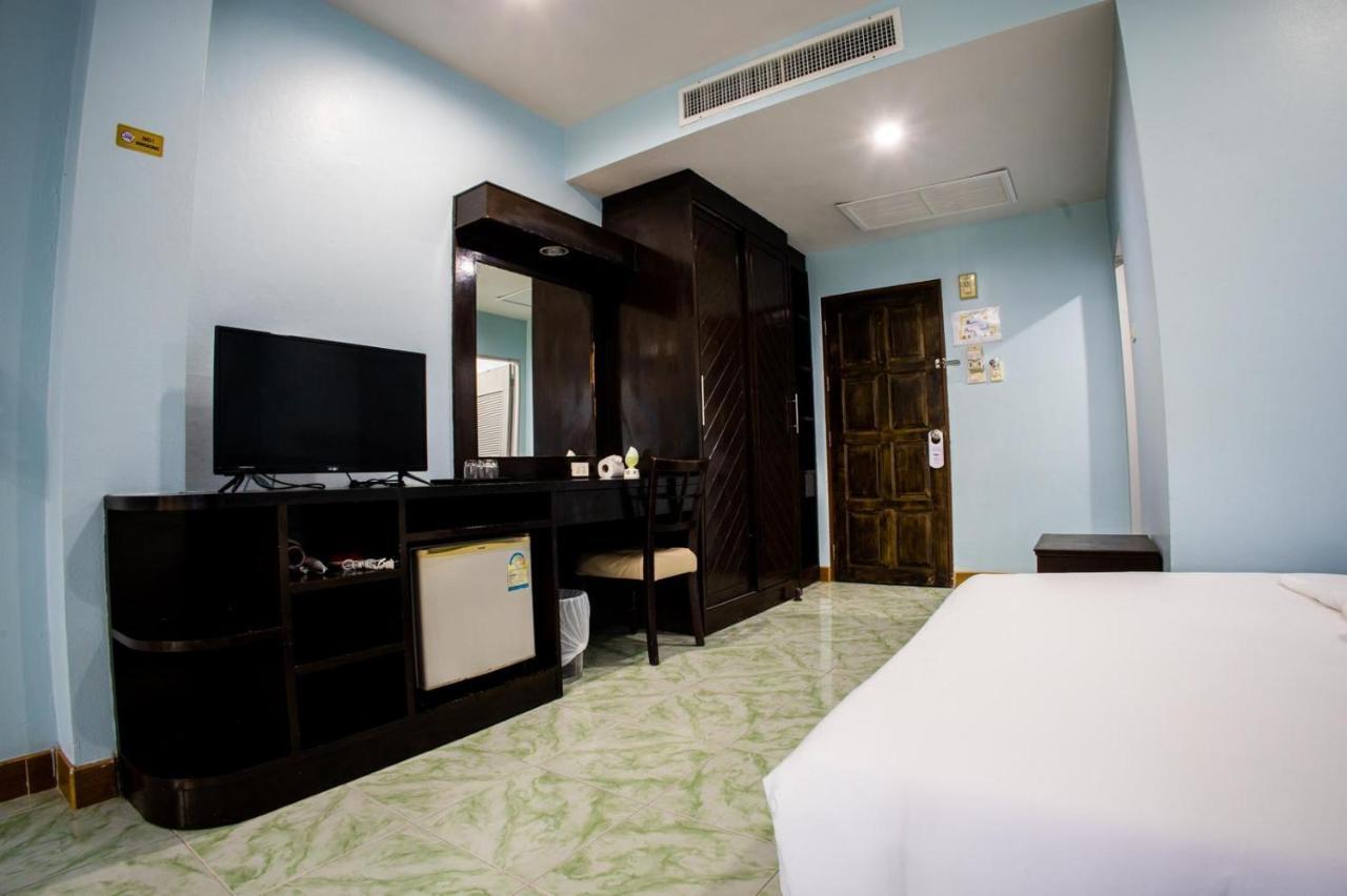 Riviera Patong Hotell Eksteriør bilde